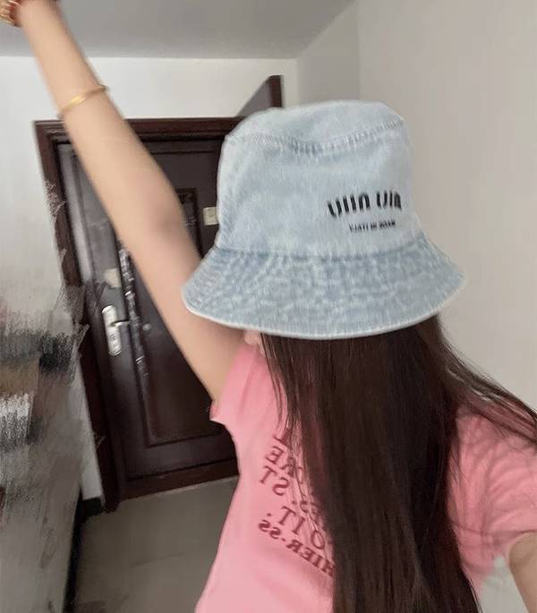 Miu Miu Hat MUH00159 Miu Miu Hat MUH00159